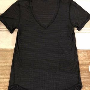 Lululemon top